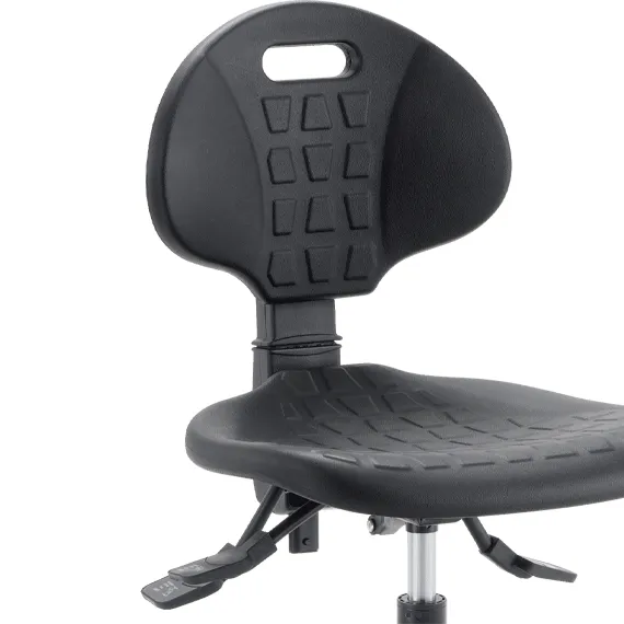 Crna ergonomska radna stolica s podesivim naslonom