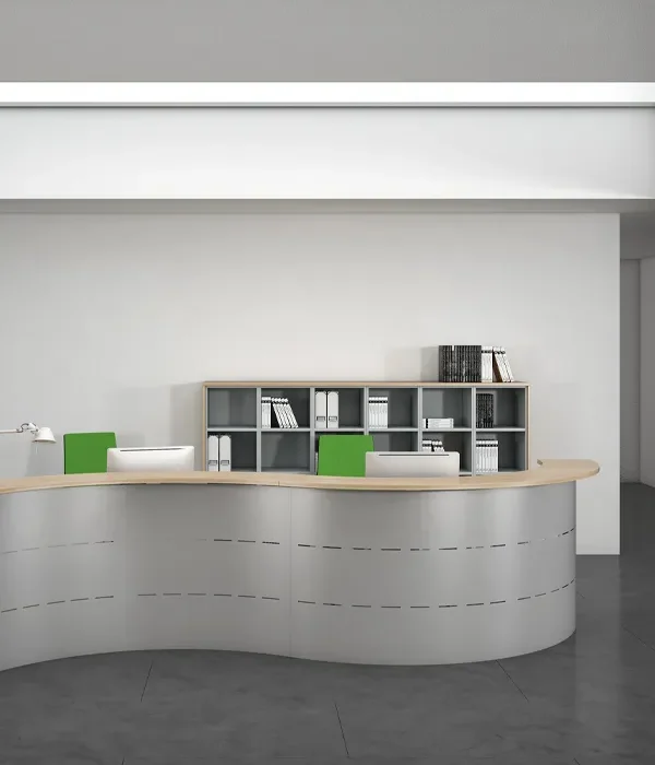Moderan recepcijski pult u minimalističkom uredu