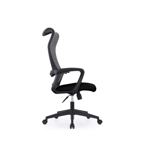 Crna ergonomska uredska stolica s mrežastim naslonom
