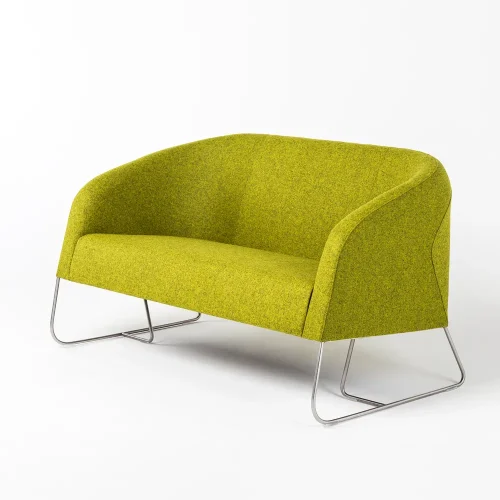 Zelena moderna dvosjed sofa s metalnim nogama