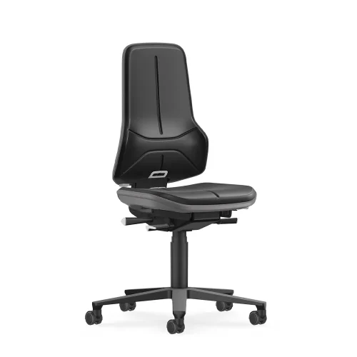 Crna ergonomska uredska stolica s kotačićima